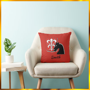 Almofada Cavaleiro e escudo vermelho e preto medievais