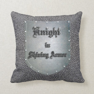Almofada Cavaleiro medieval no protetor de brilho Chainmail