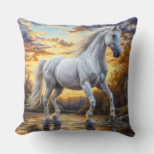 Almofada Cavalo Branco Majestoso Galopando Através da Água
