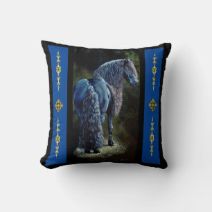 Almofada Cavalo de garanhão frívio em holofote, pintura