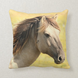 Almofada Cavalo no selvagem