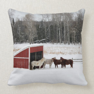 Almofada Cavalo no travesseiro da neve