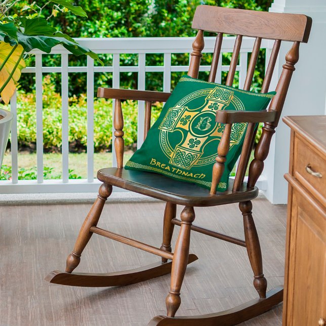 Almofada Célula Cruz e Nó - Letra B Monograma e Nome (Criador carregado)