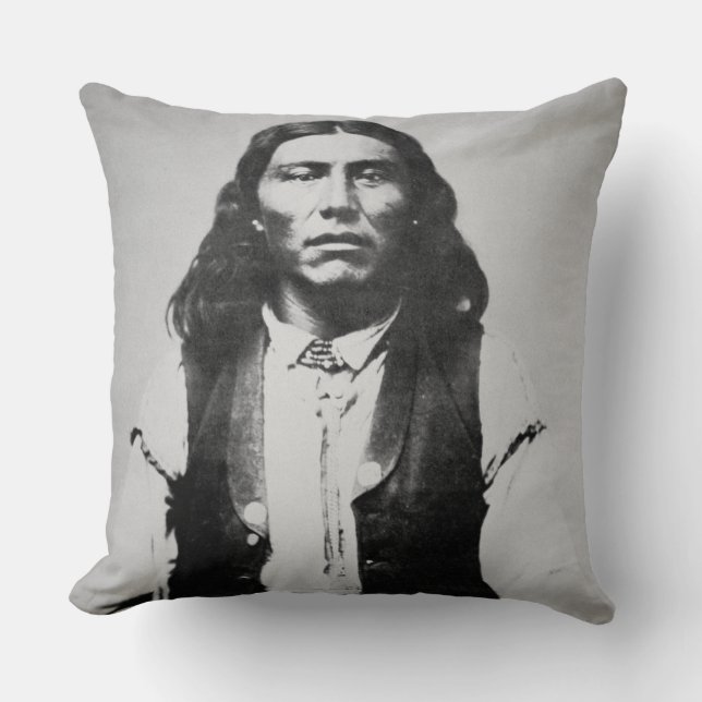 Almofada Chefe de Naiche (d.1874) dos apaches de Chiricahua (Frente)