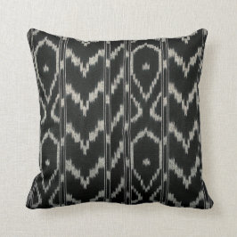 Almofada Chevron Moderno Ikat Tribal| cinzas pretas