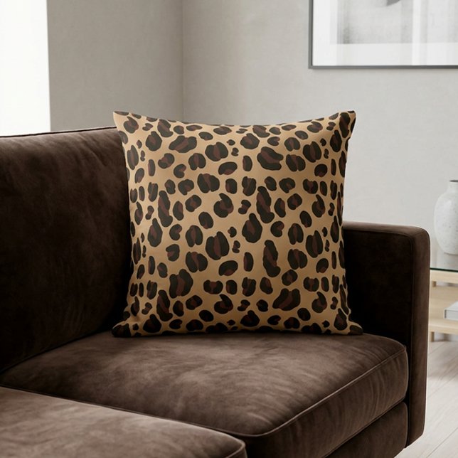 Almofada Chic Leopard Print Cheetah Spots Brown Black (Chic Leopard Print Cheetah Spots Brown Black Throw Pillow)