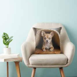 Almofada Chihuahua Cachorro debaixo de um tapete