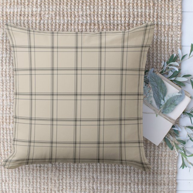 Almofada Cinza de fazenda moderna e sofá de creme (throw pillow farmhouse pillows country plaid throw pillow beige and black)