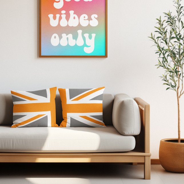 Almofada Cinza e Jack Half da União Laranja (Gray and Orange Union Jack Half Throw Pillow)