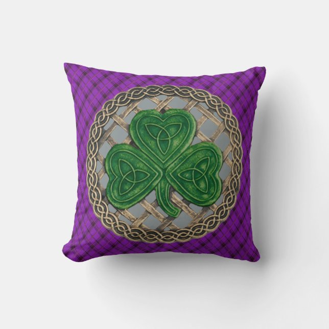 Almofada Cinzas Célticas De Shamrock Na Xadrez Roxa (Frente)