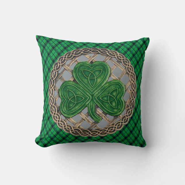 Almofada Cinzas Shamrock Celtic Nodes Na Xadrez Verde (Frente)