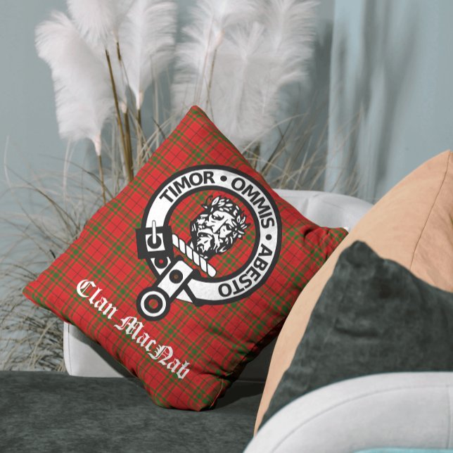 Almofada Clan MacNab Crest Crachá e Tartan (Coordinating blankets & other home décor available!)