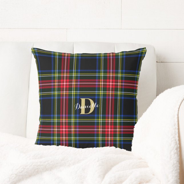 Almofada Clássico Elegante Tartan Monograma Nome Natal (Classic Elegant Tartan Monogram Name Christmas Throw Pillow)