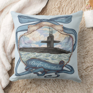 Almofada Coastal Blues Submarine Throw Pillow 