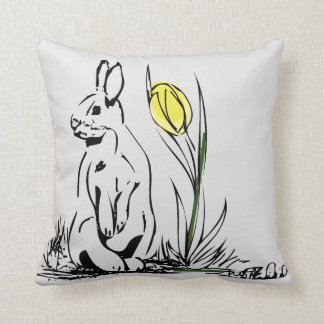 Almofada Coelhinho e Tulipa Amarela