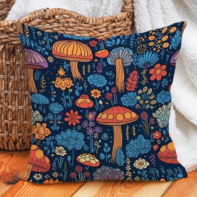 Almofada Cogumelos Laranja Azul Vintage Botânico (Orange mushrooms on navy blue decorator pillow)
