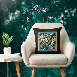 Almofada Colagem de Borboleta Azul e Dourada em Preto