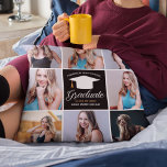 Almofada Colagem de Fotografias do Mais velho de Graduação<br><div class="desc">Um travesseiro de colagem de fotos de formando personalizado clássico com texto em preto-e-ouro para segundo grau, faculdade ou universidade da classe de 2025. Personalize com suas fotos de retrato de mais velho, nome da escola e classe de graduação sob a elegante caligrafia para um presente de graduação personalizada de...</div>