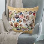 Almofada Colagem de Fotos Honeycomb Múltipla Imagem de Beig<br><div class="desc">Uma bela colagem de fotos com travesseiro de mel em bege quente neutro e branco. O modelo de foto é configurado para você adicionar 28 fotos de sua família favorita, trabalhando da esquerda para a direita em filas, de cima para baixo. Suas fotos são exibidas em formas hexágonas para formar...</div>