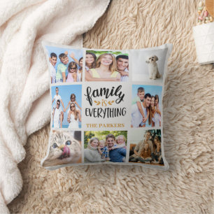 Almofada Colagem Personalizada de Fotos "Família é Tudo"
