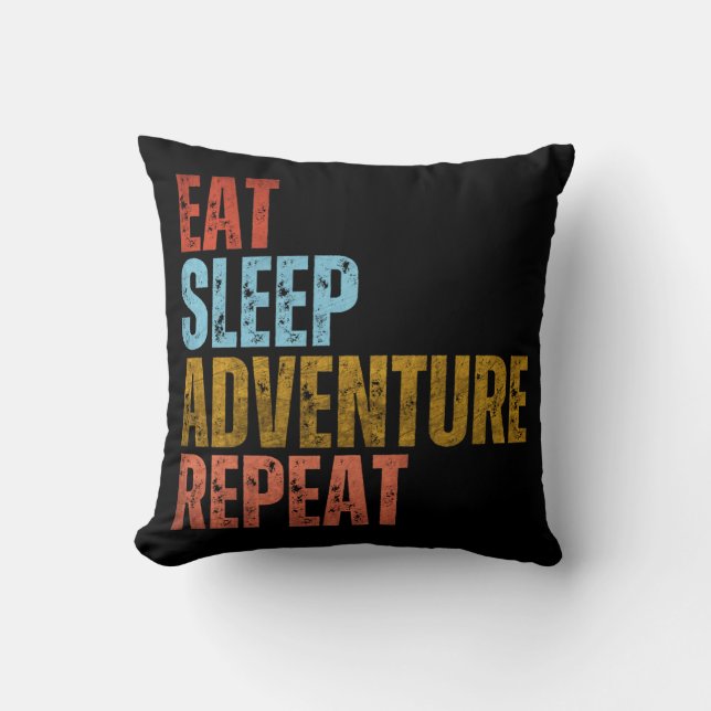 ALMOFADA COMER DORMIR AVENTURA REPETIR (Frente)