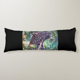 Almofada Comprida Leopardo Em Uma Selva Solta
