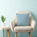 Almofada Cor Comum Azul Claro<br><div class="desc">Cor azul clara, perfeita para misturar e combinar com padrões.</div>