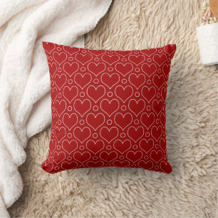 Almofada Corações de Amor e Padrão de Bolinhas em Vermelho