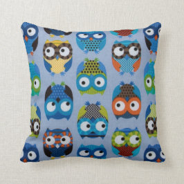 Almofada Corujas no fundo azul