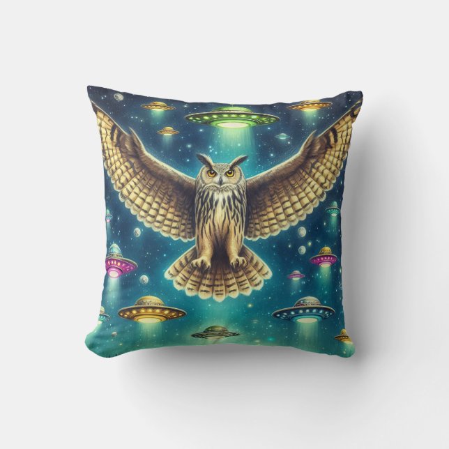 Almofada Cosmic Owl Nightscape - OVNIs no céu (Frente)
