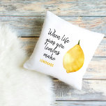 Almofada Cota Amarelo Limão Engraçado Moderno<br><div class="desc">Cota Amarelo Limão Engraçado Moderno</div>