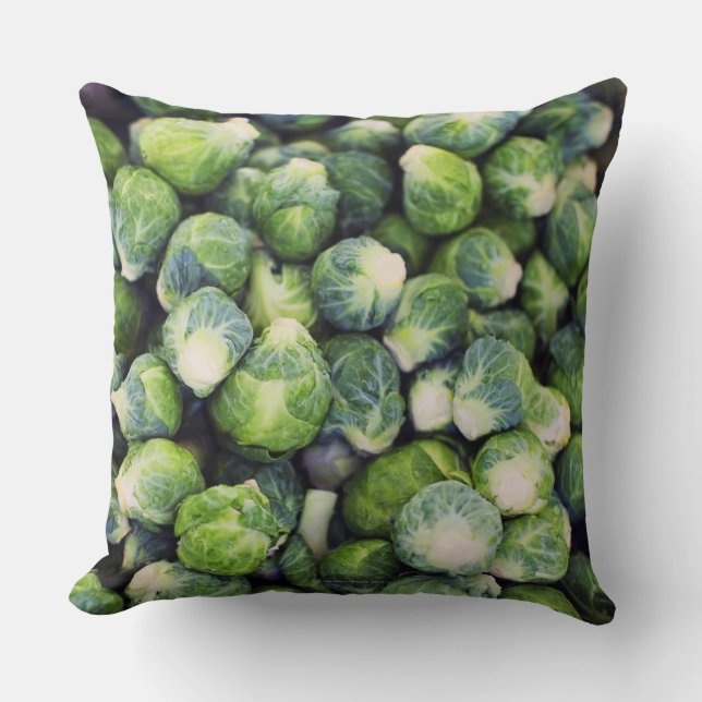 Almofada Couves de Bruxelas frescas verde-clara (Frente)