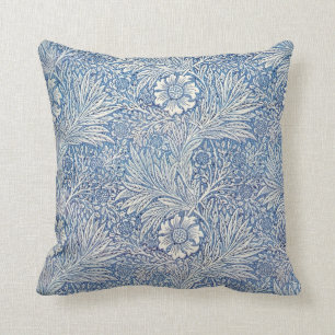 Almofada Cravo-de-defunto azul por William Morris