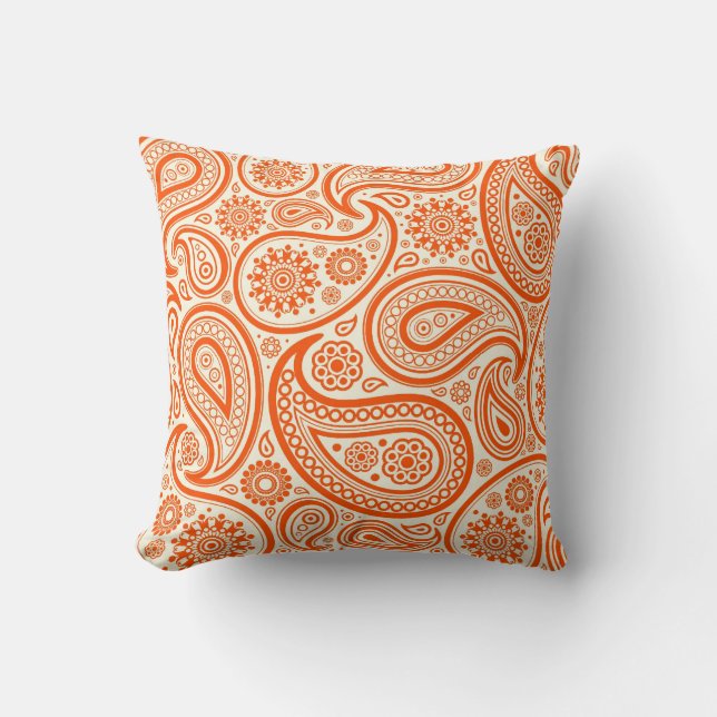 Almofada Creme e Scarlet Red Vintage Paisley Patterno (Frente)