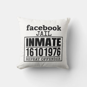 Almofada Criminoso Revogador de Prisão no Facebook