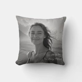 Almofada Custom Her Portrait – Simple Photo Gift for Her