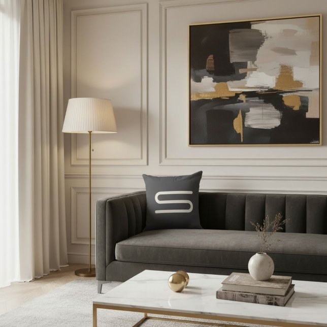 Almofada  Custom monogram name black and white typography (Criador carregado)