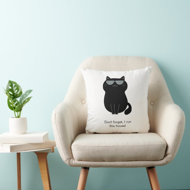 Almofada Cute Cat - I run this house now!  (Cadeira)