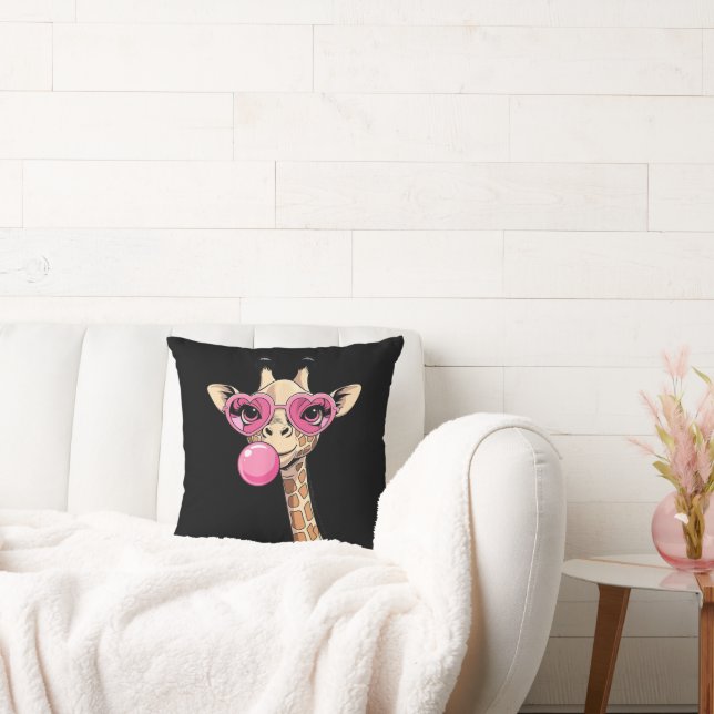 Almofada Cute Giraffe Blowing Pink Bubble Gum Sunglasses  (Sofá)