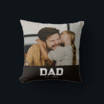 Almofada Dad Established Black Modern Bold Photo<br><div class="desc">Black White Dad Established Modern Bold Photo Design. Replace the photo with your own of your kids and change the years to the years you became a dad.</div>