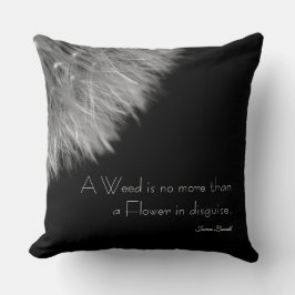 Almofada Dandelion em preto e branco com citação
