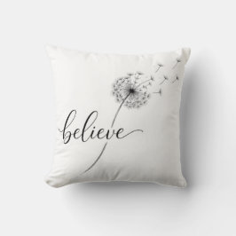 Almofada Dandelion Seedlings with Believe Text