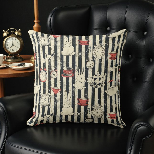 Almofada Dark Alice Rustic Striped Pattern (Criador carregado)