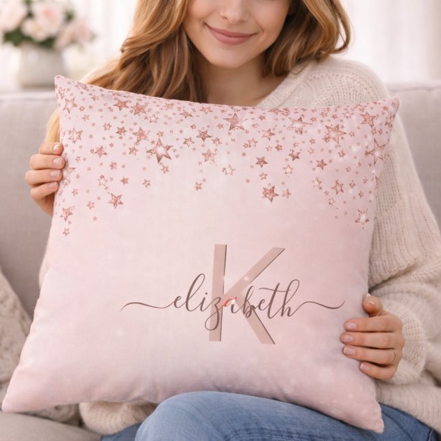 Almofada de Arremesso com Monograma e Estrelas em  (Criador carregado)