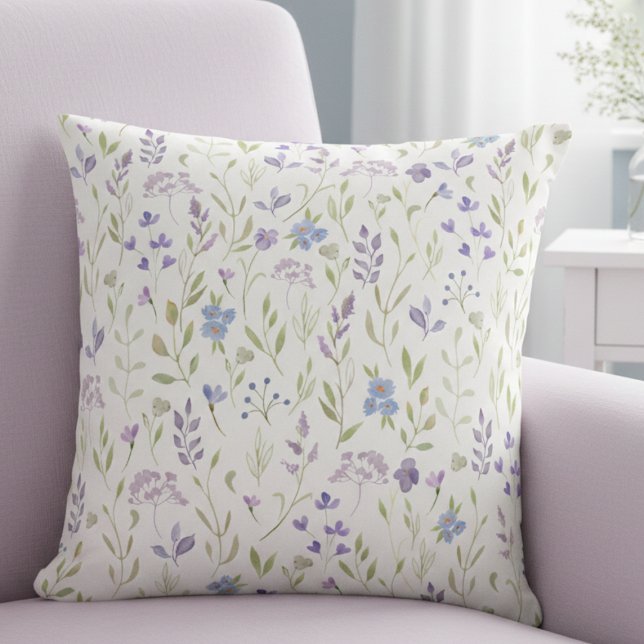 Almofada de Arremesso Floral Lavanda (elegant sweet girly cottagecore lavender purple wildflower floral throw pillow)