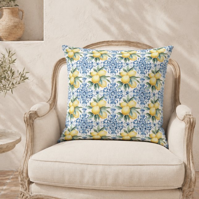 Almofada de lançamento azul de limão em aquarela (elegant mediterranean lemon french provincial blue yellow throw pillow)