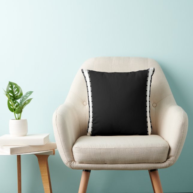 Almofada Decoração em Branco e Preto Moderno (Cadeira)