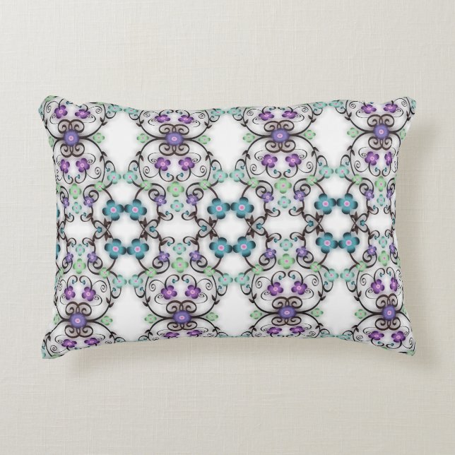 Almofada Decorativa Admirável Vista de Flores Violeta Azul Lacey  (Frente)