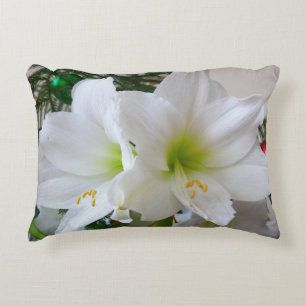 Almofada Decorativa Amaryllis Branca e Árvore de Natal