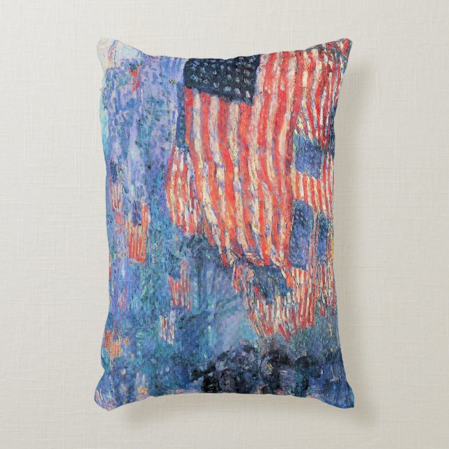 Almofada Decorativa Avenida na Chuva por Frederick Childe Hassam (Frente(Vertical))